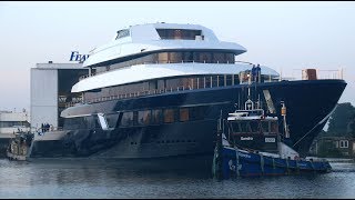 Todays launch video of the 87m 2855quot Sinot designed and Feadship built Lonian [upl. by Ingunna563]