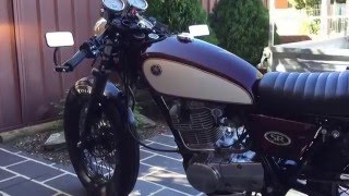 Yamaha SR400 2007 Cafe Racer  Walk around amp exhaust sound [upl. by Ciccia]