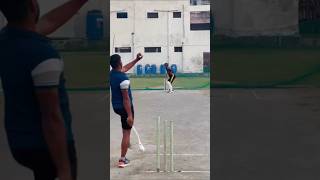 🥵Kitne speed hoge boll ki 👌🤫cricketshorts trending reels viralvideo ytshortsindia [upl. by Gerry]