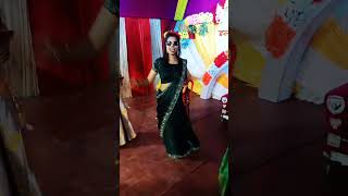 Mehndi Hai Rachne Wali 🥰♥️ shorts dance [upl. by Laughton]