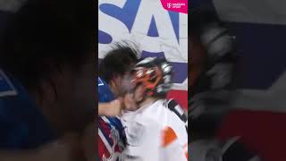 Es fliegen die Fäuste in Mannheim 🚨🥊 shorts [upl. by Pihc24]