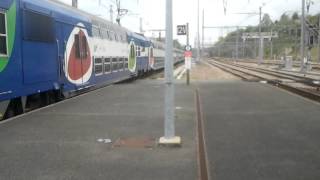 Un train bloque la voie a CorbeilEssonnes [upl. by Manly]