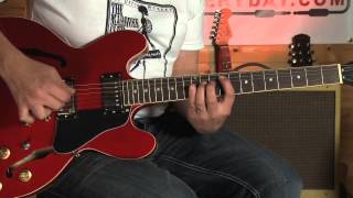 How to play  Everlong  Foo Fighters  verse  guitar lessons [upl. by Anoirtac820]