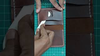 Removing excess glue from leather card holder leathercraft handmade cardholder [upl. by Nomad496]