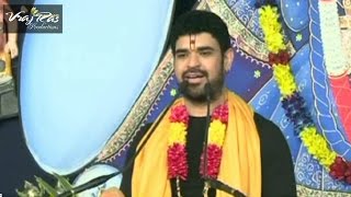 Radha Rani Ke Charan Pyare by Shradhey Acharya Shri Gaurav Krishna Goswamiji [upl. by Aiciram152]