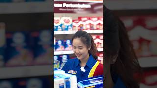 oh inikah rasanya cinta 🥰 siapa yang mau dikasirin mba Indomaret ini 😍 shorts indomaret [upl. by Ahsinrat664]