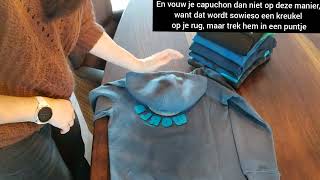 Hoe vouw je je hoodie netjes op Simpel snel en strak kleding vouwen met de 3S methode Tutorial [upl. by Ulita605]