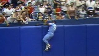 Bo Jackson LEAPS to rob Jack Clark of a home run [upl. by Assenaj]