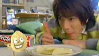 KANJANI8 NEWS Uchi Hiroki quotSakusaku jagajagaquot CM [upl. by Oznerol]