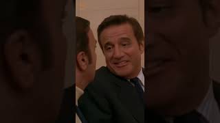 Alla grandesi fa per dire 😂 Christian De Sica e Massimo Ghini scena divertente Natale a New York [upl. by Adnilav102]