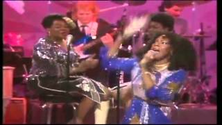 Martha Reeves  Nowhere To Run  Official Live Video  HD [upl. by Idnod]