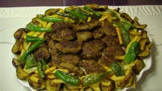 Türkische Frikadellen selbst gemachtTürkische RezepteKöfte [upl. by Fionnula]