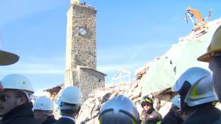 Gentiloni visita Norcia San Ginesio e Amatrice 24122016 [upl. by Colette]