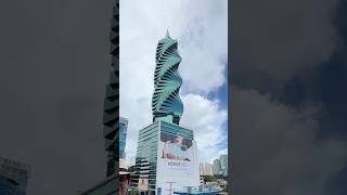 Conociendo el espectacular de la innovadora torre FampF en Panamá 🇵🇦📱😱 [upl. by Ikim]