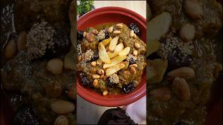 Viande au pruneaux un délice😋recetteviandeaupruneauviandetaginetajine platmarocainideerepas [upl. by Jemena]