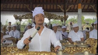 GONG GEDE  GONG GEDE di PENATARAN PURA AGUNG BESAKIH  BALI SENI [upl. by Grubb]