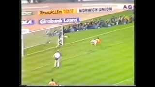 Nederland  Engeland 31 tijdens het EK 1988 [upl. by Cathlene]