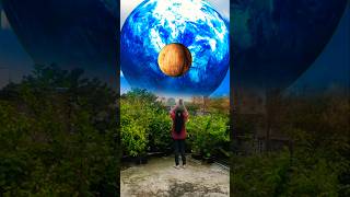 Planet Falling Golden planet Clashes astronaut 😵 vfxvideo planetfalling shortvideo [upl. by Travers]