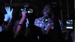 Wanya Morris Boyz ll Men end of the road  live playground [upl. by Davy678]