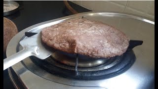 Ragi Roti  Nachani Bhakri  नाचणीची भाकरी । रागी रोटी [upl. by Anattar]