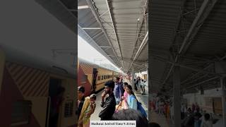 😳Kottame Ila🚂 Intha Train la😳Intercity express🚂 tranding indianrailways train [upl. by Ttezil]