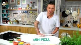 Reteta  Pizza pentru copii [upl. by Hnamik]