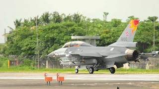 Lockheed Martin F16 B Block20 MLU take off at RCKU [upl. by Akkeber]