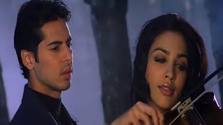 Aapke Pyaar Mein Hum Savarne Lage  Dino Morea amp Malini Sharma  Alka  Mere Itne Karib Maat Aao [upl. by Restivo]