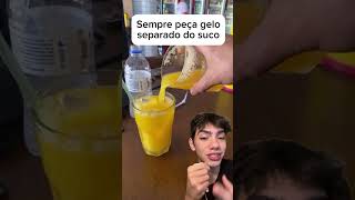 gelo é  suco no seu copo Suco Restaurante Gelo [upl. by Enieledam]