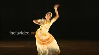 Música e dança Indiana Tradicional  Mohiniyattam [upl. by Elorak847]