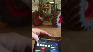 Fieldbee hydraulic Autosteer dancing tractor [upl. by Katlin495]