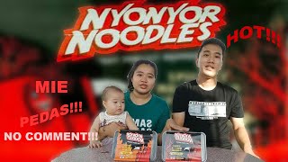 REVIEW MIE NYONYOR NOODLES PEDASNYA BIKIN HOT [upl. by Lowson861]