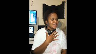 Tshepiso Thevocalist  Emlanjeni by Sbahle Remix Cover Video [upl. by Lrig]