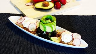 Pochierte Eier mit Spinat und Avocado  Laz uns kochen [upl. by Thomas]