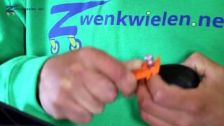 Stoelwielen stift 11 mm monteren  Instructie video [upl. by Karolyn]