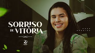 Sorriso De Vitória  Rayanne Vanessa Clipe Oficial [upl. by Hullda]