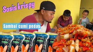 MAKAN SIANG PAKE SOSIS KRIUK DAN SAMBAL CUMI PEDAS LAHAP BANGET [upl. by Nelav]