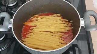 HAŞLAMAK YOK❗SÜZMEK YOK❗ENFES SOSUYLA PİŞEN SPAGETTİ 🎯🍝 [upl. by Noskcire]