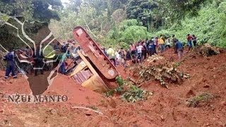 falaise de Dschang dixième journée de fouille [upl. by Traver]