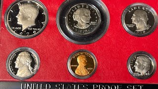 1979 US Mint Proof Set  Type 1 amp Type 2 [upl. by Pavkovic]