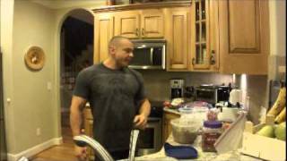 How To Pack Food For Traveling As A Bodybuilder  Tiger Fitness [upl. by Anerom]