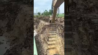 construction civilengineering stairs jcbvideo jcbexcavation constructionmemes skilledlabor [upl. by Tildie]