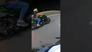 Kawasaki Z1000 vs Suzuki GSXR600 z1000 gsxr race highway speed [upl. by Trip272]