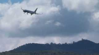 B757 Landing and goaround Tegucigalpa [upl. by Helli]