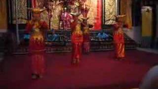 Bukit Tinggi Sakato dance [upl. by Lalib]