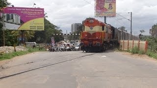 RAJDHANI EXPRESS OVER THE ROAD Level Crossing Gate [upl. by Nyletak]