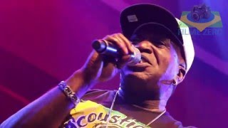 Barrington Levy She is Mine live in Brazil [upl. by Carpet247]