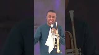 Pastor Nathaniel Honors Apostle Grace hallelujahchallenge [upl. by Suaeddaht]