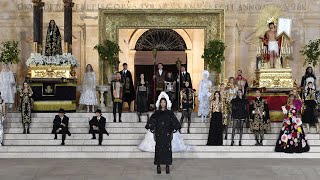 Siracusa 2022 DolceampGabbana Alta Moda Fashion Show in Piazza del Duomo [upl. by Herstein]