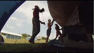 Awesome Cruiser Community Helping Hands For Sanding My Hull  UNTIE THE LINES 28 [upl. by Towill]